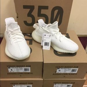 Yeezy Boost 350 V2 “Cream”